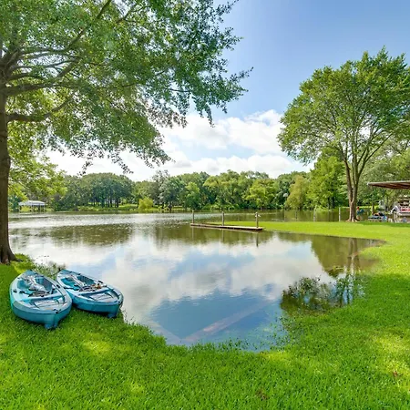 Lake Tawakoni Access And Hot Tub - Wills Point Home!